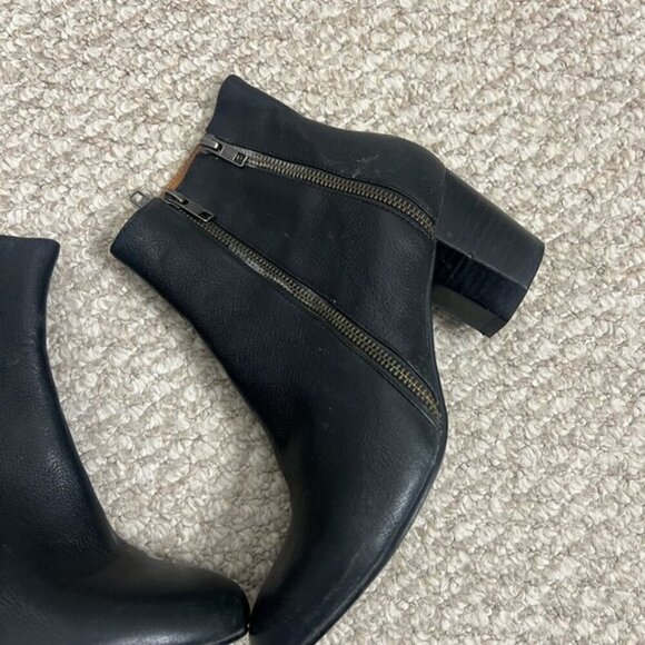 Gentle Souls Black Ankle Booties with Chunky Heel size 8.5 - Picture 3 of 10